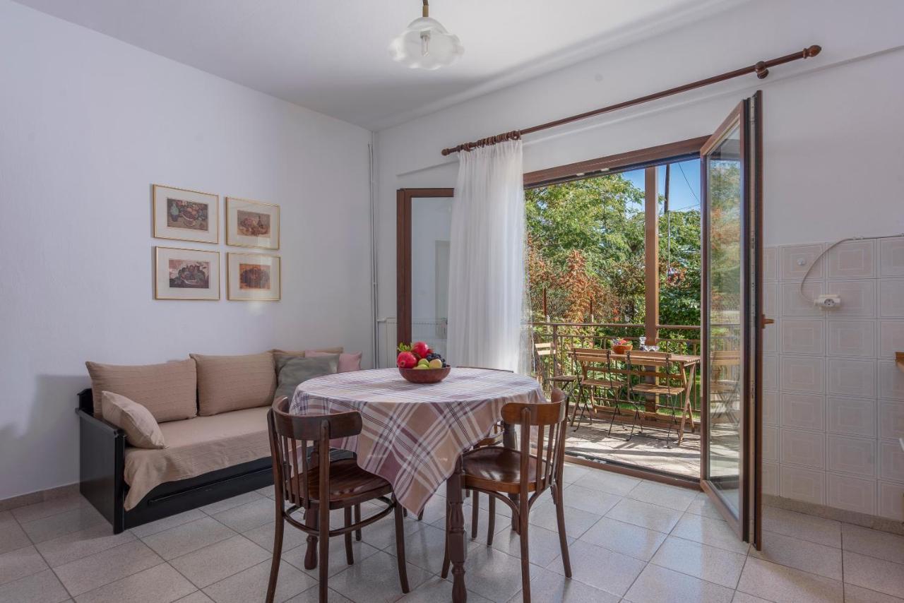 Blooming Memories Apartment Vourvourou Luaran gambar